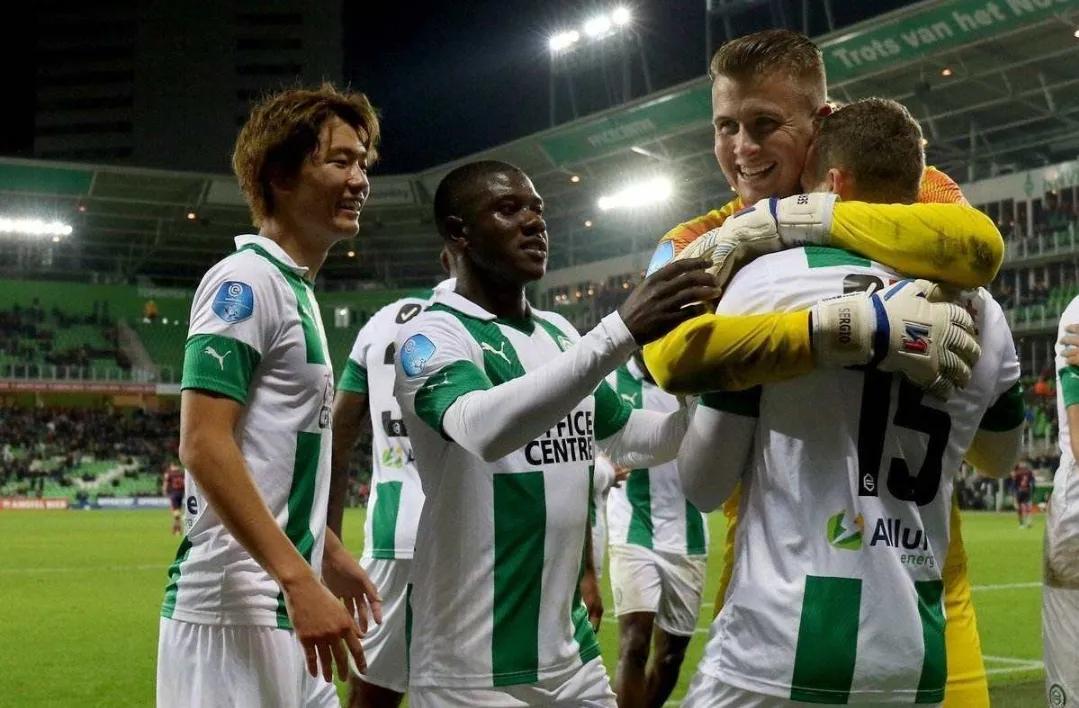 合后推给前